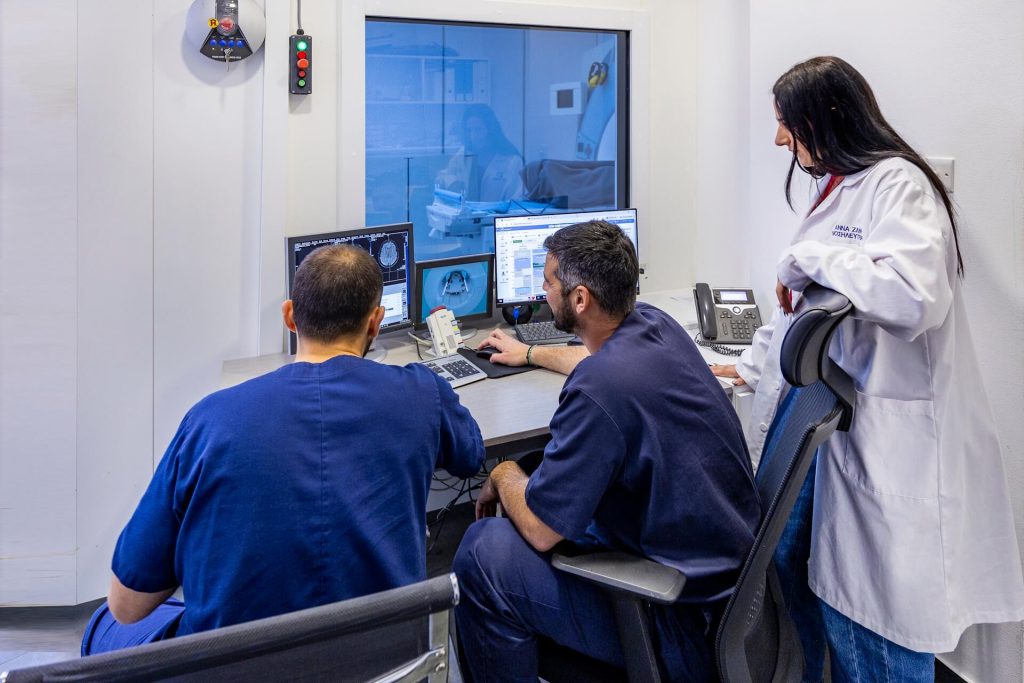 Ikesios-MRI-Center-Paralimni-14